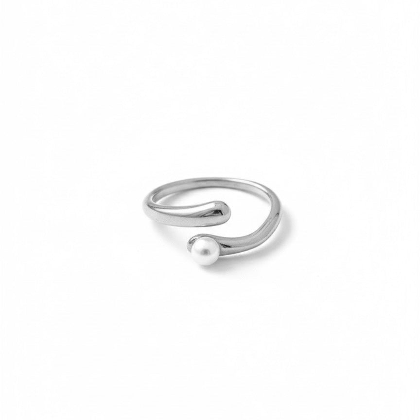 Emilia Ring