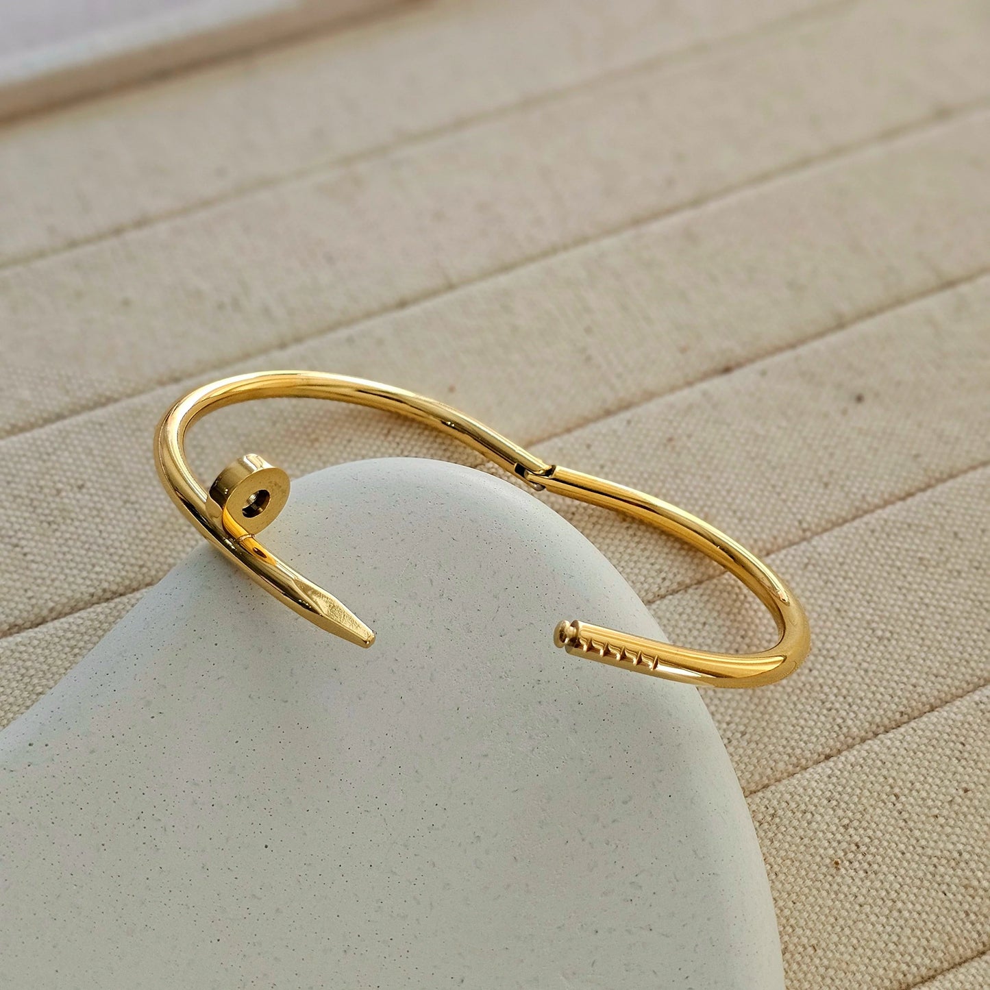 Nail Bangle