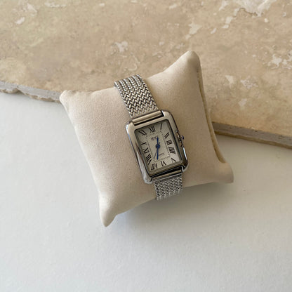 Lilian Watch