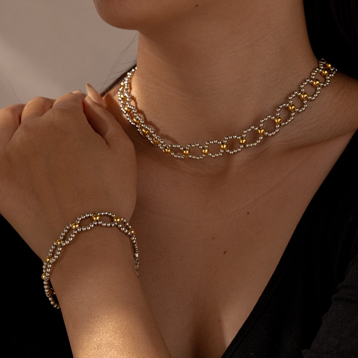 Vivian Necklace
