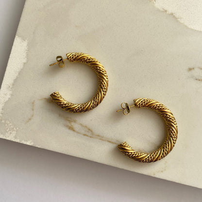 Eloise Hoops