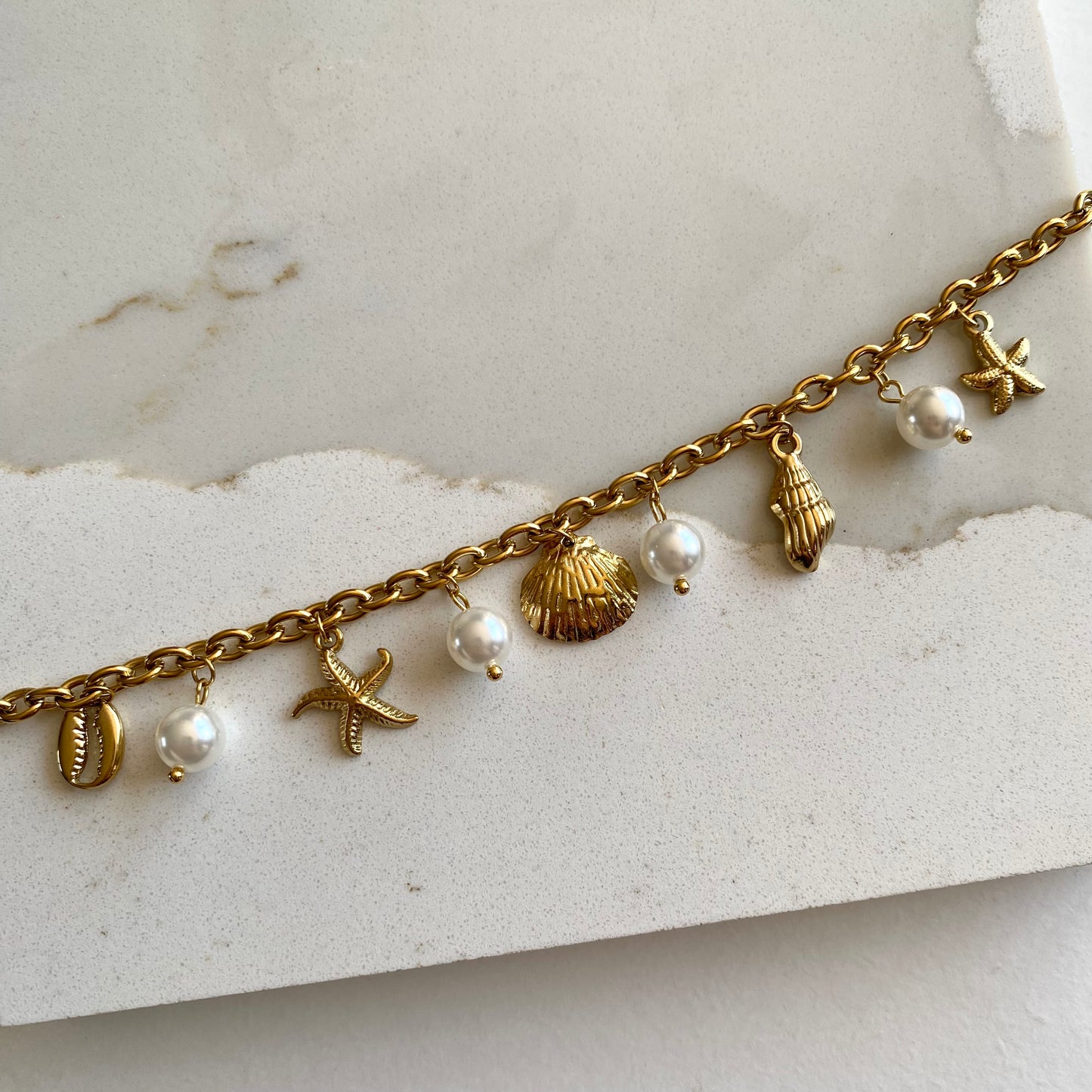 Cora Bracelet