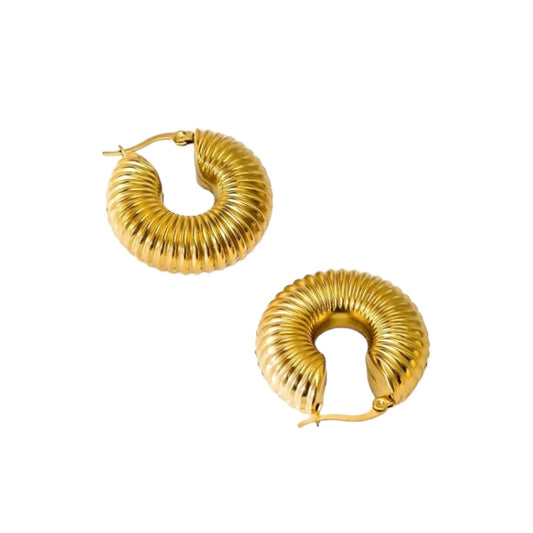 Celine Hoops